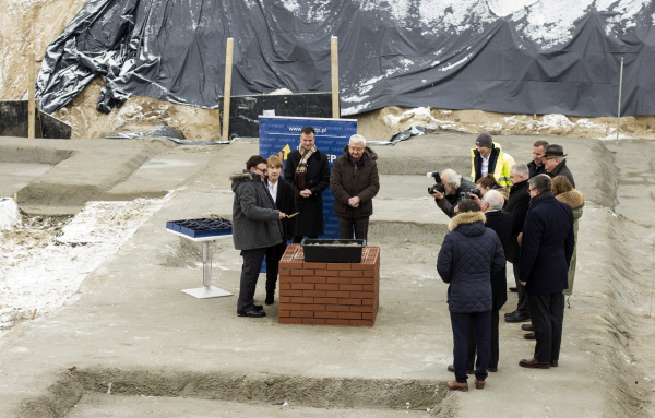 Wmurowanie kamienia węgielnego pod kompleks mieszkaniowy Aura Sky w Warszawie, fot. Kompas Inwestycji.
