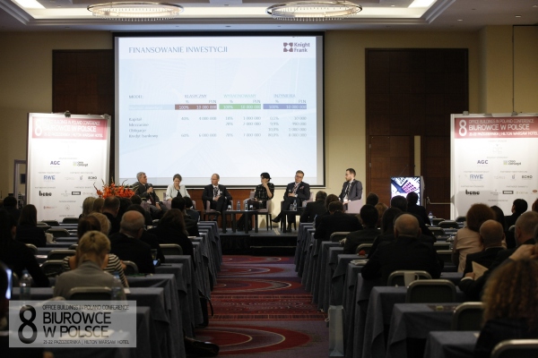 Aktualnym tematem podczas konferencji Biurowce w Polsce był kryzys nadpodaży, fot. Nowy Adres. Aktualnym tematem podczas konferencji Biurowce w Polsce był kryzys nadpodaży, fot. Nowy Adres.