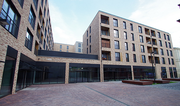 W styczniu firma Balmoral Properties uzyskała prawomocne pozwolenie na użytkowanie I etapu osiedla Browar Lubicz, fot. materiały inwestora W styczniu firma Balmoral Properties uzyskała prawomocne pozwolenie na użytkowanie I etapu osiedla Browar Lubicz, fot. materiały inwestora