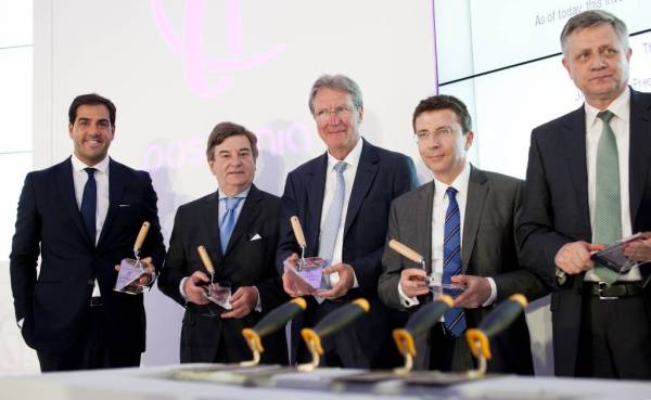 Wmurowanie kamienia węgielnego na budowie Centrum Posnania, fot. Apsys Polska