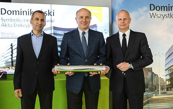 Wmurowanie kamienia węgielnego na budowie biurowca Dominikański, fot. Skanska