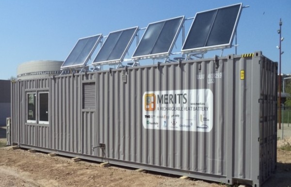 Projekt Mostostal Warszawa pozwala na wydajne magazynowanie energii cieplnej, wykorzystując działanie baterii termochemicznych, fot. merits.eu.