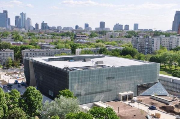 Muzeum Historii Żyd&oacute;w Polskich projektu Ilmari Lahdelma i Rainer Mahlam&auml;ki 