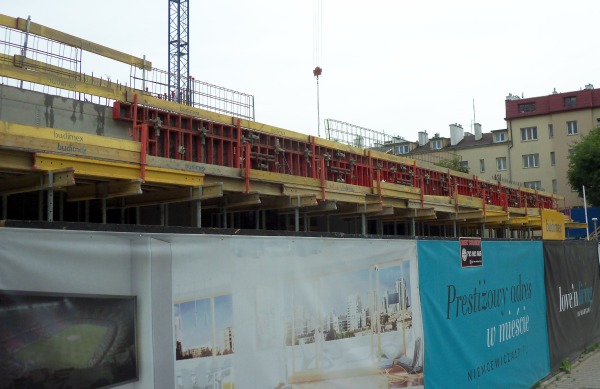 Budowa inwestycji Apartamenty Niemcewicza w Warszawie osiągnęła stan "zero", fot. Napollo 