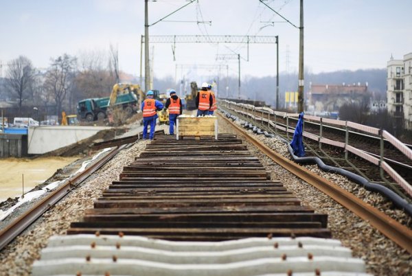 Realizacja prac przy budowie łącznicy kolejowej Krak&oacute;w Zabłocie &ndash; Krak&oacute;w Krzemionki pochłonie 258 mln zł, fot. PKP PLK.