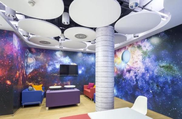 Siedziba PwC w Warszawie &ndash; największa ekologiczna modernizacja biura w 2015 r. w ramach programu recyklingu sufit&oacute;w Armstrong, fot. Armstrong.