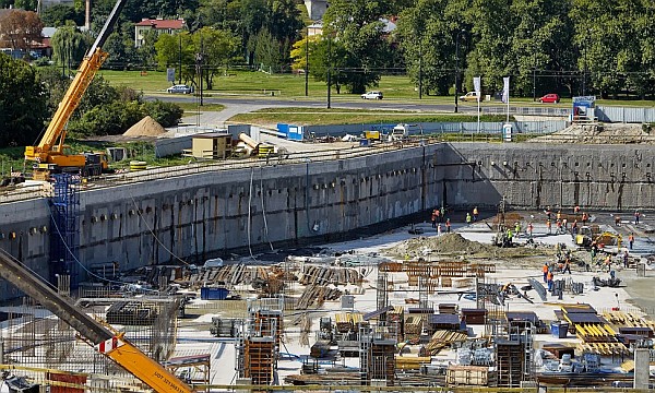 Budowa lubelskiego centrum handlowego Tarasy Zamkowe