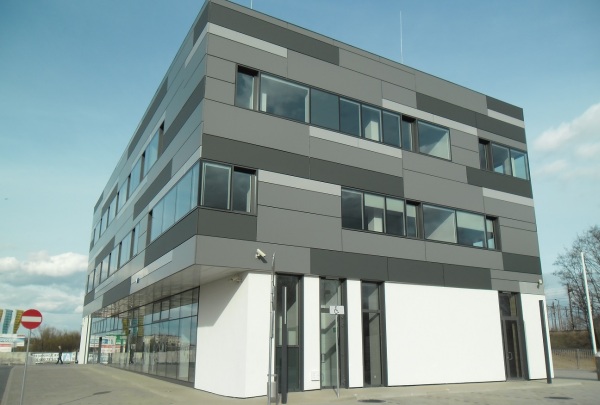 Budynek Urzędu Dozoru Technicznego w Białymstoku, fot. Skanska Budynek Urzędu Dozoru Technicznego w Białymstoku, fot. Skanska