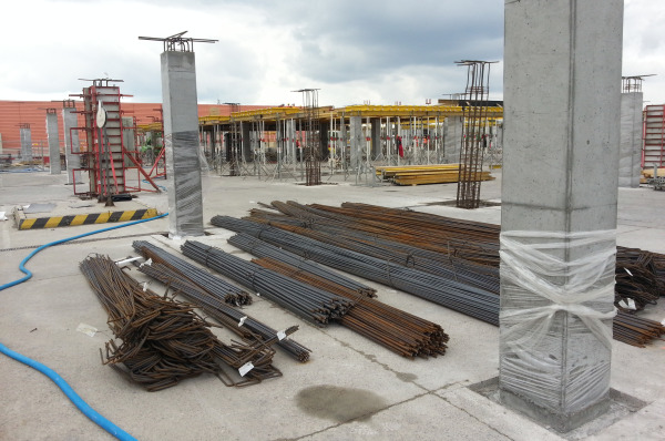 Wykonawcą stanu surowego w ramach rozbudowy Centrum Handlowego Wola Park jest firma Kajima Poland, fot. materiały inwestora