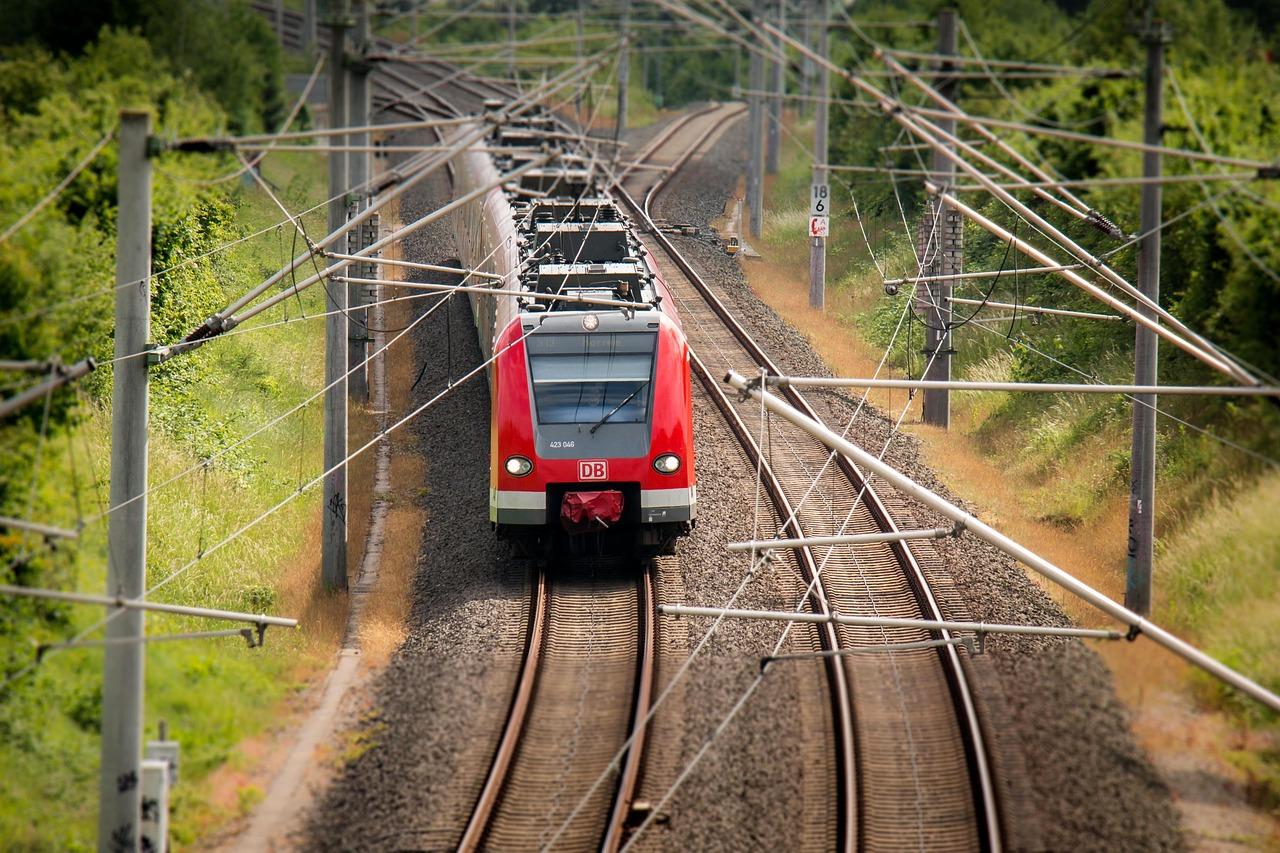 400 miliardów na rynku budowlanym: Co czwarta złotówka trafi na drogi i kolej. Kto w 2026 roku zdąży po kontrakty?