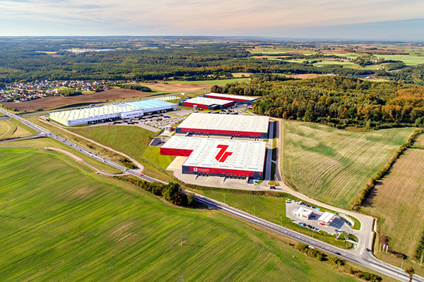 Nowa inwestycja magazynowa sp&oacute;łki 7R w Swarożynie w wojew&oacute;dztwie pomorskim.