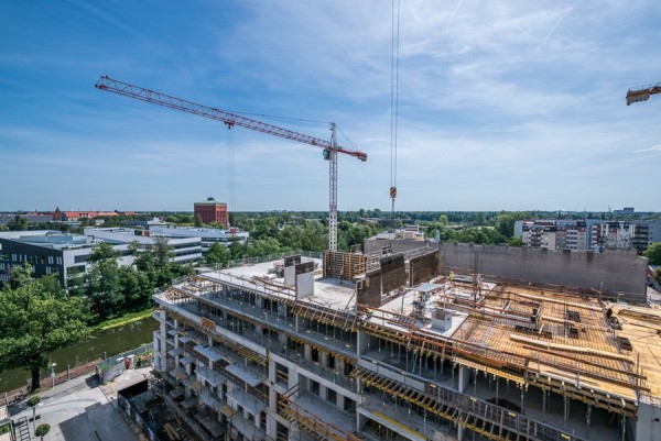 Angel River w budowie.