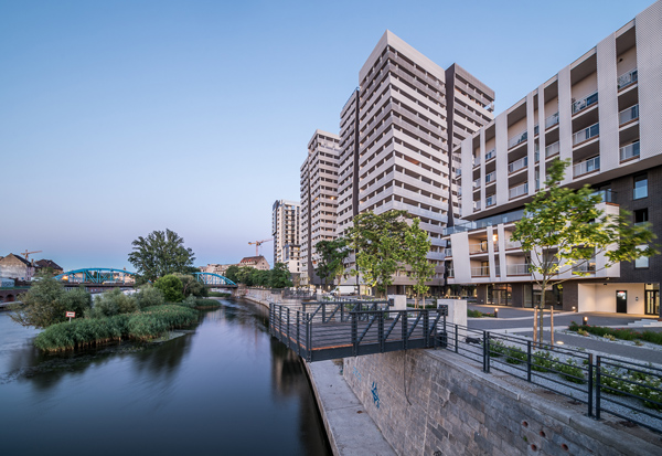 Dwie wieże Atal Towers wyrosły we Wrocławiu.