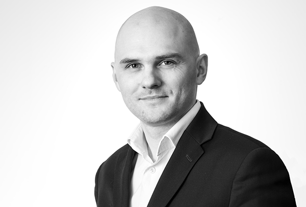 Coraz większe znaczenie mają kwestie środowiskowe oraz związane ze zdrowym, zr&oacute;wnoważonym projektowaniem &ndash; podkreśla Jakub Bladowski, założyciel i prezes Roark Studio.