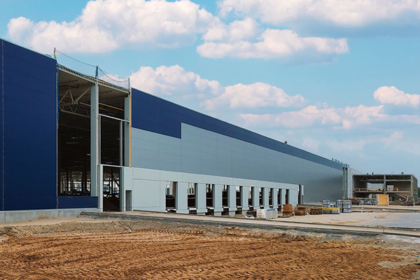 Prace na budowie Panattoni Park Rzeszów North na półmetku. Inwestytcja magazynowa powstaje dla LPP. Fot. Panattoni Prace na budowie Panattoni Park Rzeszów North na półmetku. Inwestytcja magazynowa powstaje dla LPP. Fot. Panattoni