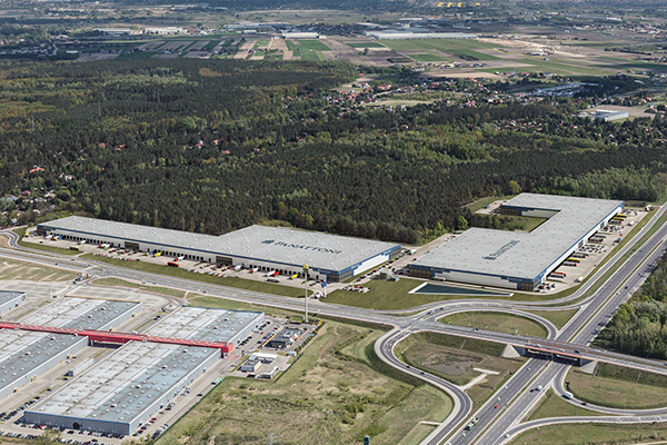 Panattoni Park Nadarzyn II powstaje 20 km od centrum Warszawy. Panattoni Park Nadarzyn II powstaje 20 km od centrum Warszawy.