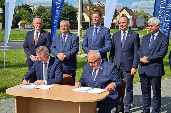 Podpisanie umowy z wykonawcą S19 Haćki - Bielsk Podlaski, fot. Budimex.