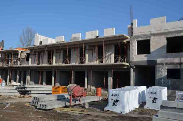 Drugi etap Starołęckiej Doliny w budowie Drugi etap Starołęckiej Doliny w budowie