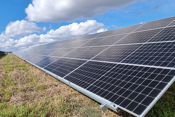 W 2022 roku Ghelamco ogłosiło projekt budowy farm fotowoltaicznych o łącznej mocy 10 MW. 